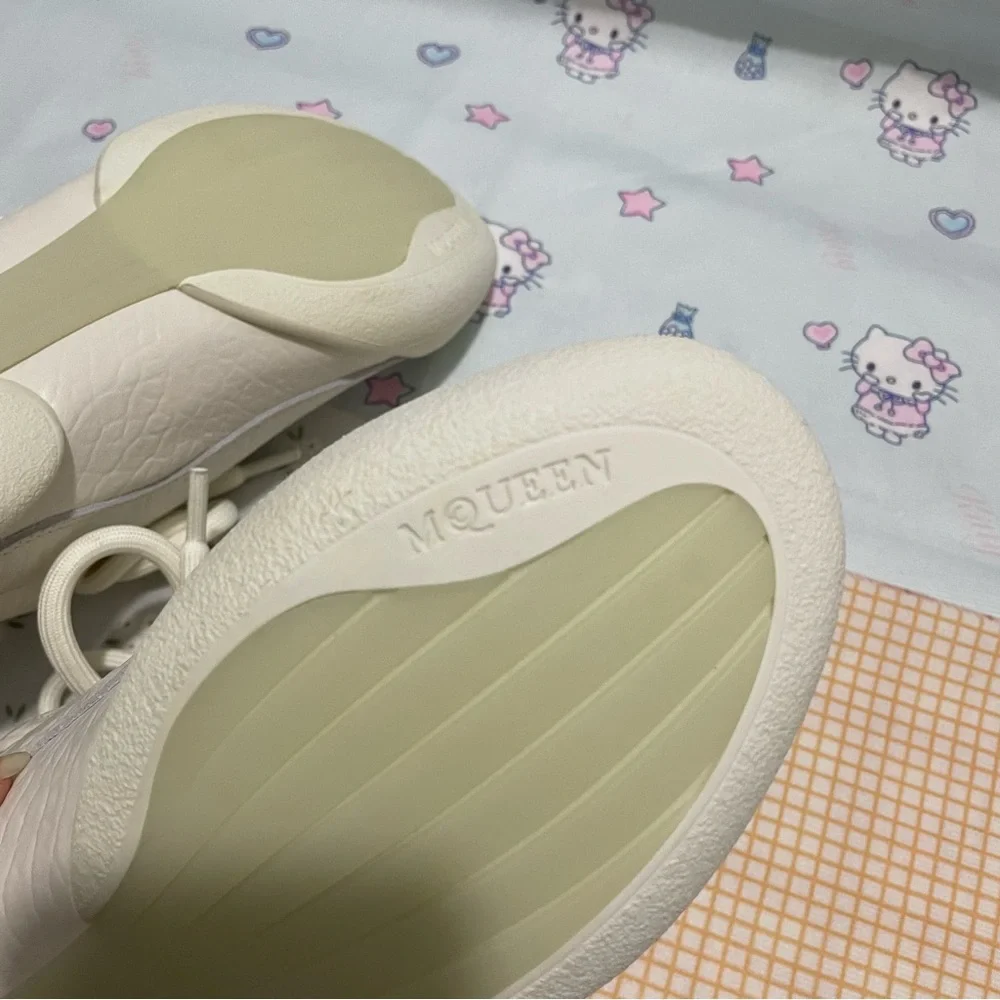 Alexander McQueen White Low-Top Leather Sneakers